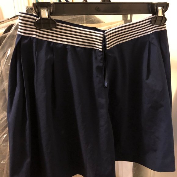 Francesca's blue skirt - Picture 2 of 2